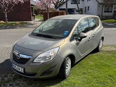 Gebraucht Opel Meriva Color Edition 120 PS (88 kW) 2012 Braun Van / Kleinbus