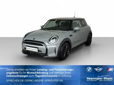 Gebraucht Mini ONE 102 PS (75 kW) 2022 Moonwalk grey met. Kleinwagen