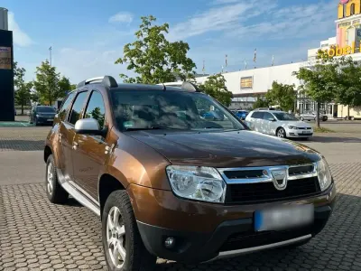 Gebraucht Dacia Duster 107 PS (78 kW) 2011 Braun SUV