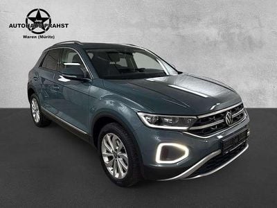 Gebraucht VW T-Roc IQ Drive 150 PS (110 kW) 2022 Blau SUV