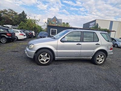 Mercedes ML270