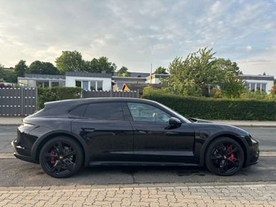 Porsche Taycan 4S