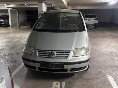 VW Sharan