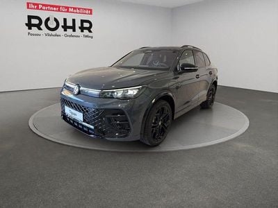 Delfingrau metallic Neu 2025 VW Tiguan R-line SUV | 64.970 € (Etwas zu teuer)