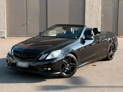 Gebraucht Mercedes E250 204 PS (150 kW) 2010 Schwarz Cabrio