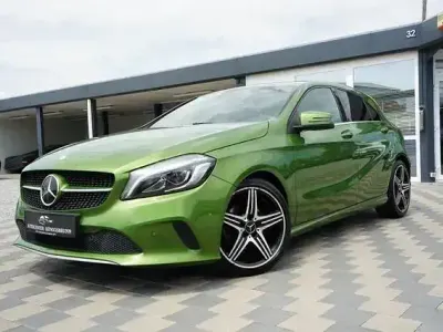 Gebraucht Mercedes A200 136 PS (100 kW) 2015 Grün Kleinwagen