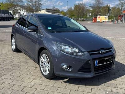 Usata Ford Focus Titanium 182 CV (133 kW) 2014 Andere farben Berlina