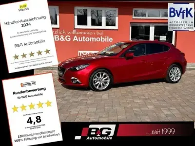 Occasion Mazda 3 Sports-Line 165 PK (121 kW) 2015 Rood Sedan