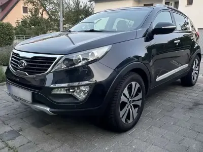 Second-hand Kia Sportage Spirit 163 CP (119 kW) 2011 Negru SUV