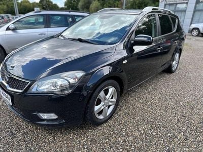 Schwarz Gebraucht 2012 Kia Ceed Sportswagon Edition 7 Kombi | 4.999 € (Etwas zu teuer)