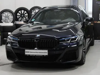 Gebraucht BMW 540 Sport Line 340 PS (250 kW) 2022 Schwarz Limousine