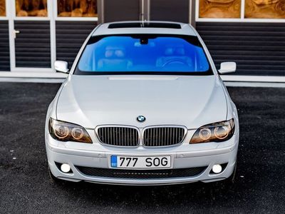 Gebraucht BMW 750 Shadowline 367 PS (269 kW) 2007 Silber Limousine