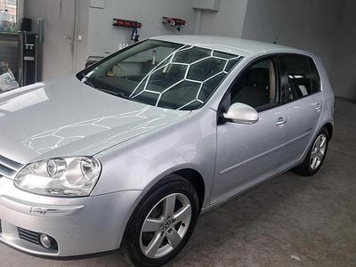 Usata VW Golf VI United 85 CV (62 kW) 2008 Argento Utilitaria