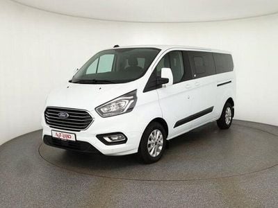 Gebraucht Ford Tourneo Trend 131 PS (96 kW) 2021 Weiß Van / Kleinbus