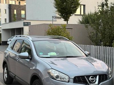 Nissan Qashqai +2