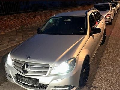 Mercedes C220