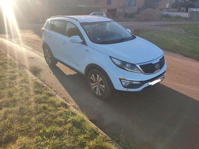 Weiß Gebraucht 2012 Kia Sportage Spirit SUV | 15.600 €