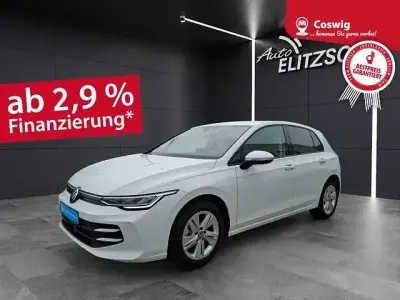 Brugt VW Golf VIII Life 116 HK (85 kW) 2024 Hvid Sedan