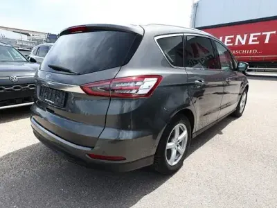 Gebraucht Ford S-MAX Titanium 160 PS (117 kW) 2018 Magneticgrau metallic magneticgrau metallic Van / Kleinbus