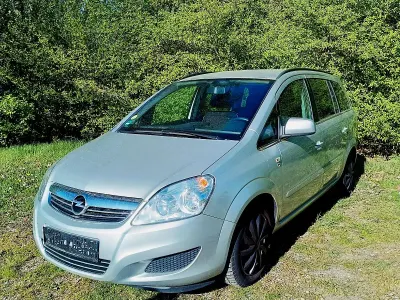 Brugt Opel Zafira 2010 MPV
