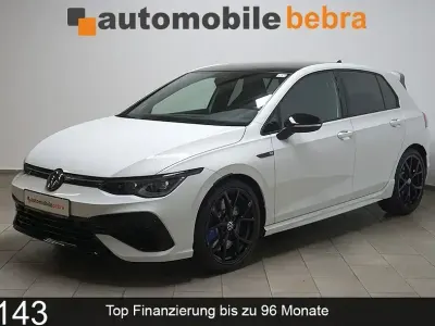 Gebraucht VW Golf VIII R 333 PS (244 kW) 2023 Pure white Limousine