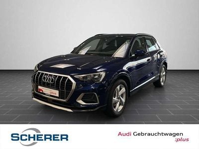 Navarrablau metallic (metallic) Gebraucht 2025 Audi Q3 Ambiente SUV | 36.890 € (Fairer Preis)