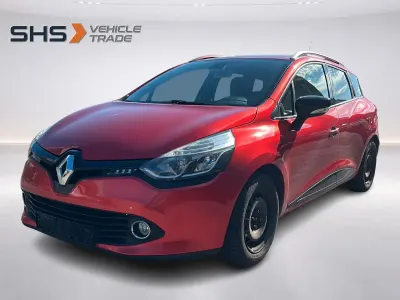 Gebraucht Renault Clio Luxe 90 PS (66 kW) 2015 Rot Kombi