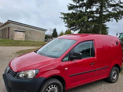 Gebraucht VW Caddy 109 PS (80 kW) 2012 Rot Van / Kleinbus