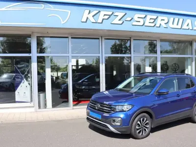 Gebraucht VW T-Cross Active 110 PS (80 kW) 2022 Reef blue metallic SUV