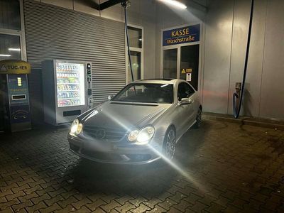 Gebraucht Mercedes CLK320 AMG 218 PS (160 kW) 2003 Silber Coupé