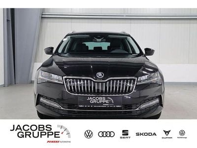 Gebraucht Skoda Superb LAURIN & KLEMENT 200 PS (147 kW) 2023 Schwarz Kombi