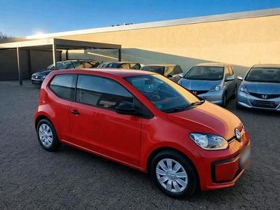 Gebraucht VW up! 60 PS (44 kW) 2017 Rot Kleinwagen