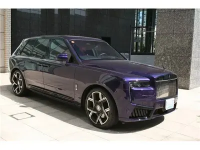 Neu Rolls Royce Cullinan 571 PS (419 kW) 2025 SUV