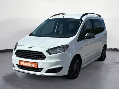 Gebraucht Ford Tourneo 101 PS (74 kW) 2018 Weiß Van / Kleinbus