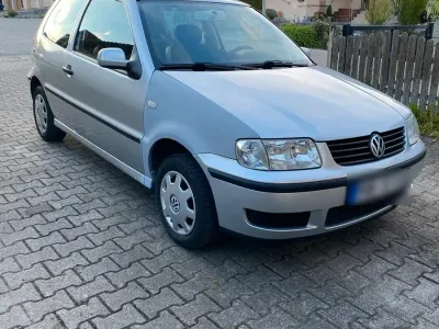 Używany VW Polo 50 KM (36 kW) 2002 Szary Hatchback
