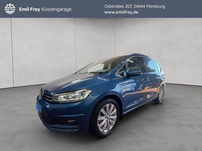 Second-hand VW Touran Highline 150 CP (110 kW) 2017 Albastru Monovolum