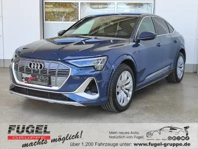 Gebraucht Audi e-tron Ambiente 369 kW (503 PS) 2022 Blau SUV