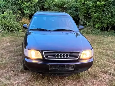 Gebraucht Audi A6 150 PS (110 kW) 1996 Blau Kombi