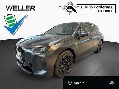 Nouă BMW iX Sport Line 300 kW (408 CP) 2025 Gri SUV