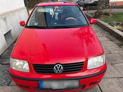 Second-hand VW Polo 60 CP (44 kW) 1999 Roșu Hatchback