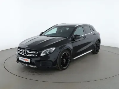 Gebraucht Mercedes GLA180 AMG line 122 PS (89 kW) 2019 Schwarz SUV