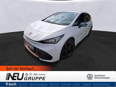 Weiß Gebraucht 2022 Cupra Born Kleinwagen | 22.479 € (Guter Preis)