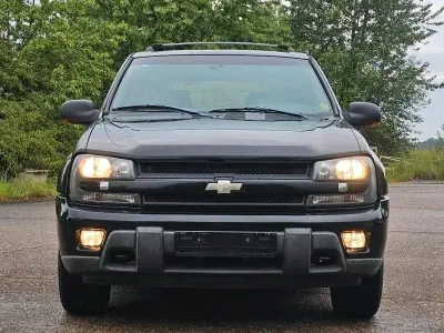 Używany Chevrolet TrailBlazer 270 KM (198 kW) 2003 Czarny SUV