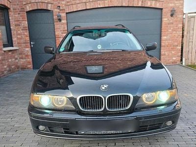 Schwarz Gebraucht 2002 BMW 530 Kombi | 3.750 € (Fairer Preis)