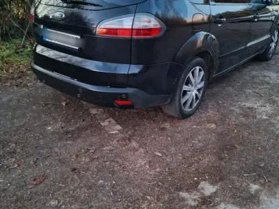 Używany Ford S-MAX 140 KM (102 kW) 2008 Czarny Minivan