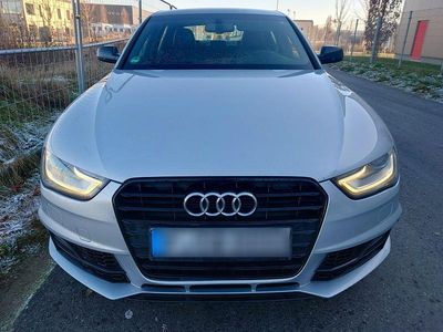 Gebraucht Audi A4 S-Line 190 PS (139 kW) 2015 Grau Limousine