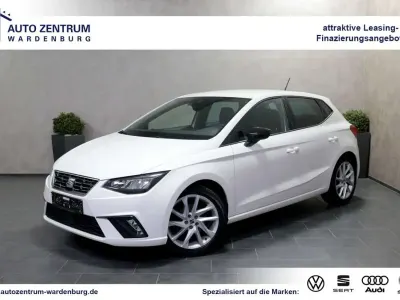 Gebraucht Seat Ibiza FR-Line 110 PS (80 kW) 2022 Candy weiss (metallic) Kleinwagen