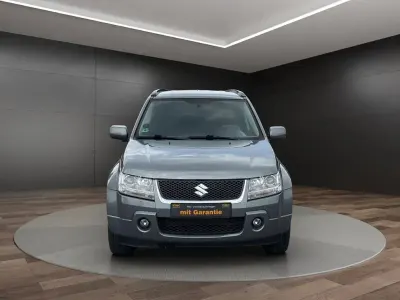 Gebraucht Suzuki Grand Vitara Comfort 129 PS (94 kW) 2008 Grau SUV