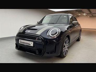 Blau Gebraucht 2022 Mini Cooper S Kleinwagen | 25.850 € (Etwas zu teuer)