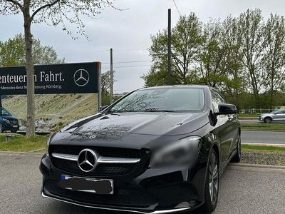 Schwarz Gebraucht 2018 Mercedes CLA180 Limousine | 18.490 € (Etwas zu teuer)
